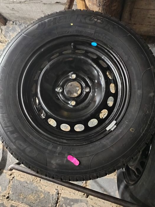 Резина с дисками от Шевроле Кобальт новая за 170 тысяч тенге