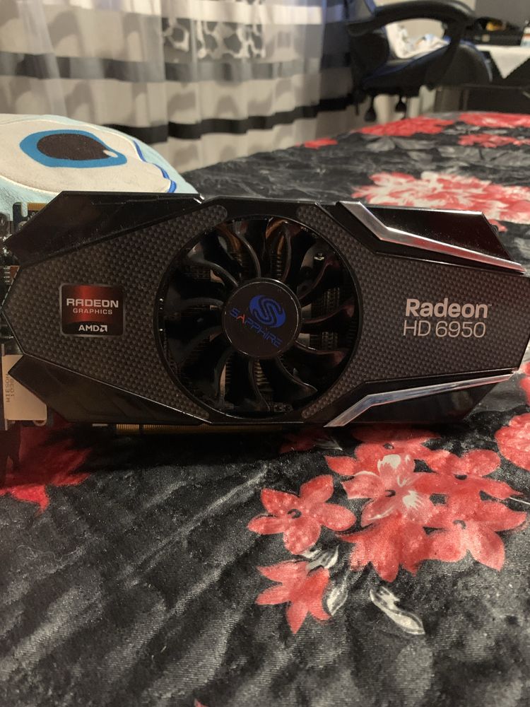 Saphire Radeon HD 6950 2gb
