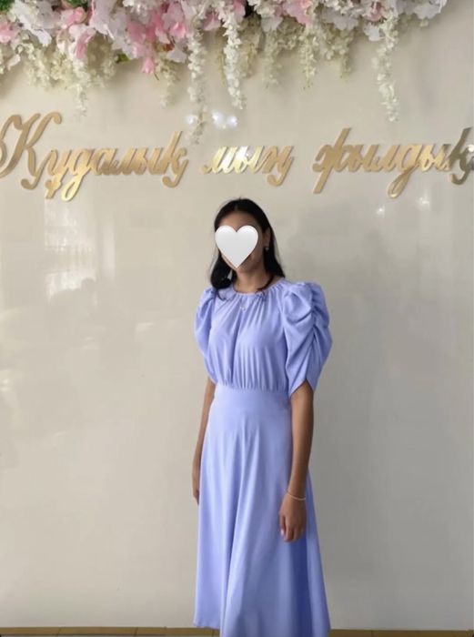 Срочно продается красивое вечернее платье.