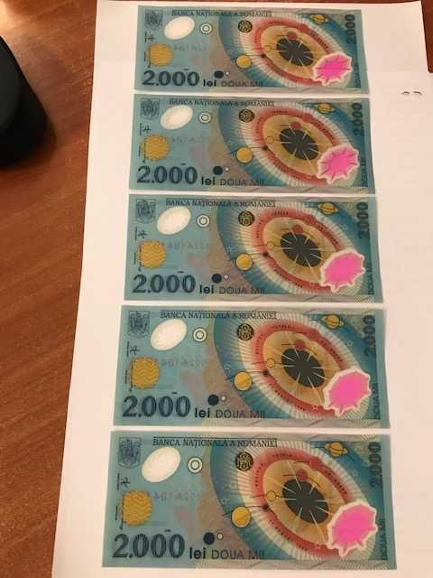 Bancnote de 2000 lei cu eclipsa 1999