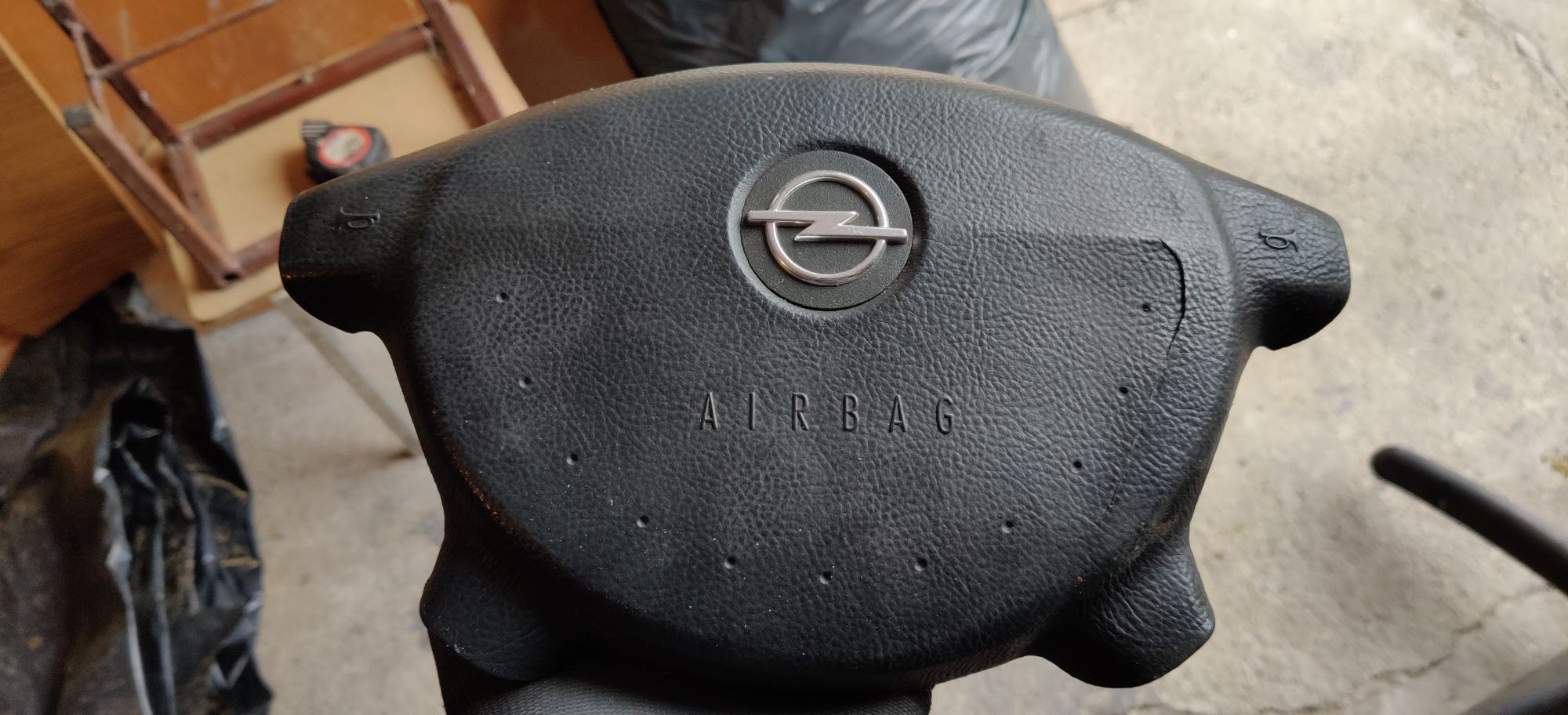 Airbag Opel Omega