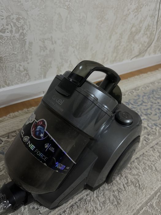 Пылесос Artel 2000W без трубы