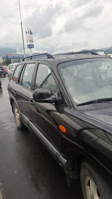 hiunday santa fe 2litri dizel toate act zi propetar