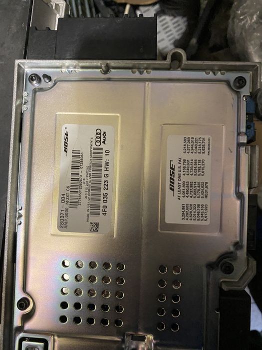 Усилвател BOSE за Audi A6 А8 D3 C6 Ауди 4f0 035 223 g j