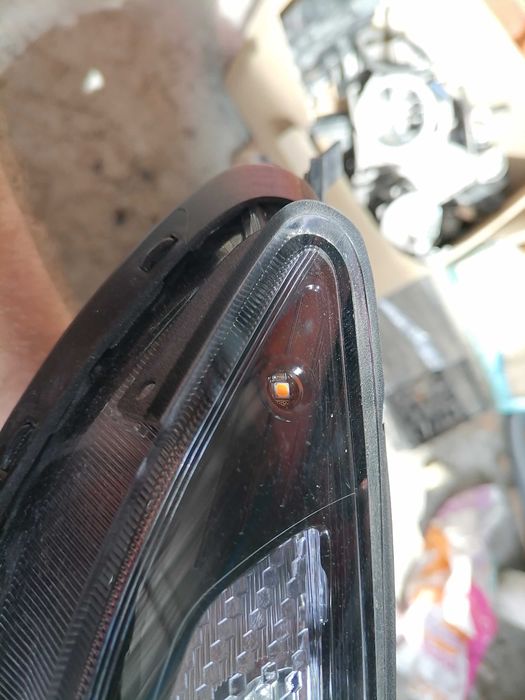 Hyundai kina 2022 USA дневни фарове с оранжав габарит