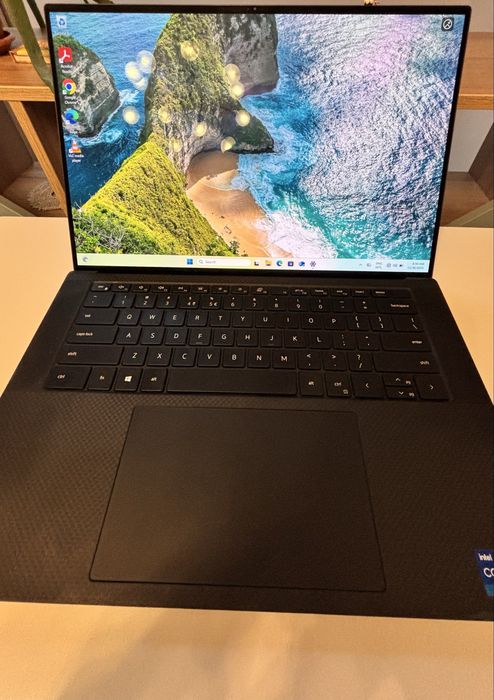 Laptop Dell XPS 15 9510 OLED (3456x2160) i7-11800H, 16GB, SSD 1TB