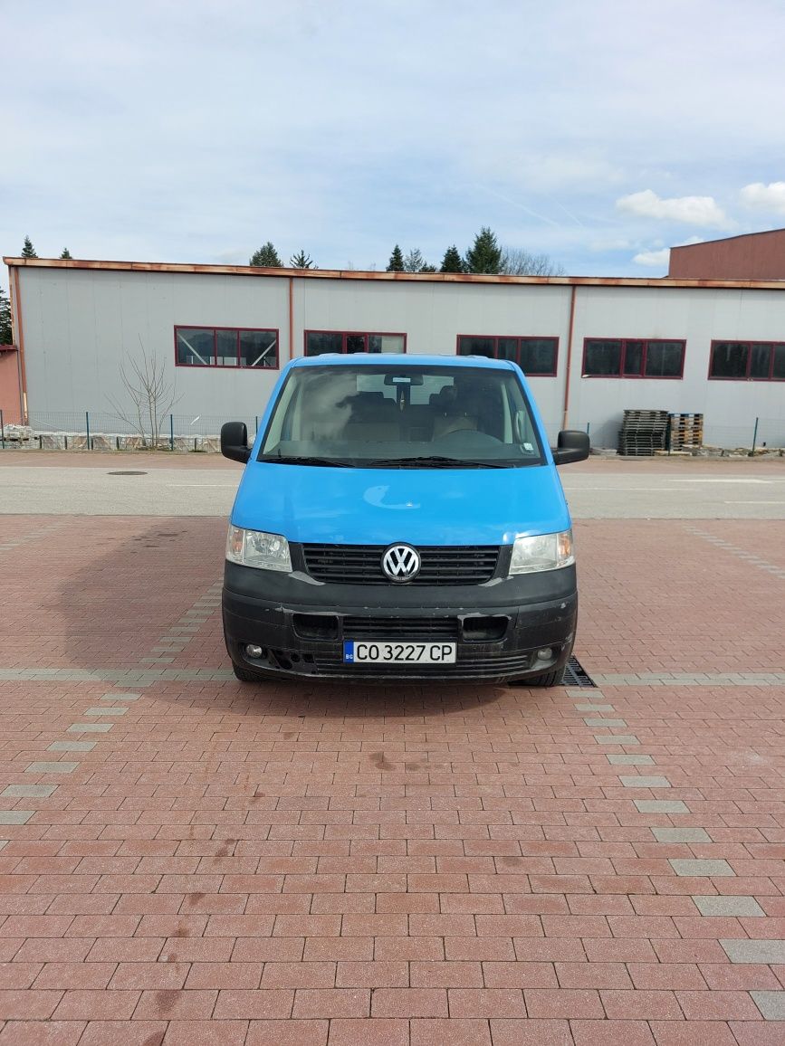 Volkswagen Transporter парти бус