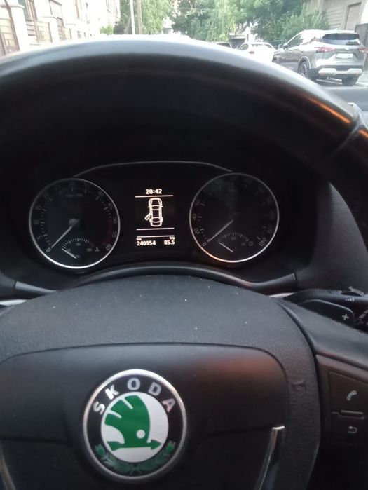 Skoda Octavia 2 motor 2.0 140cp