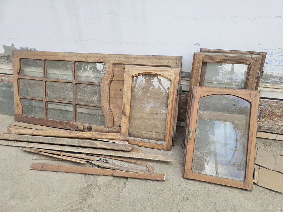 Эшик дераза сотилади нархини келишамиз