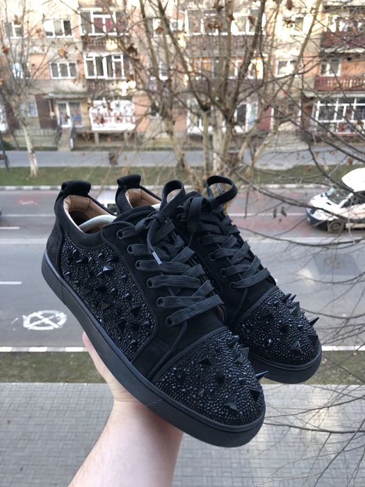 vand christian louboutin originali