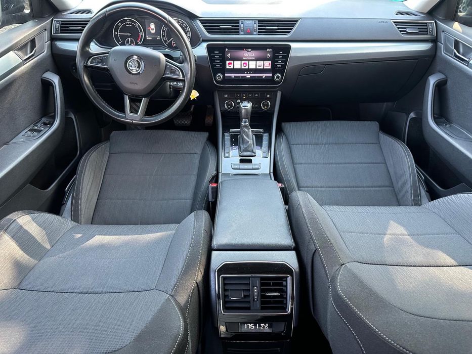 Skoda Superb 2.0tdi/Automat/Xenon/led