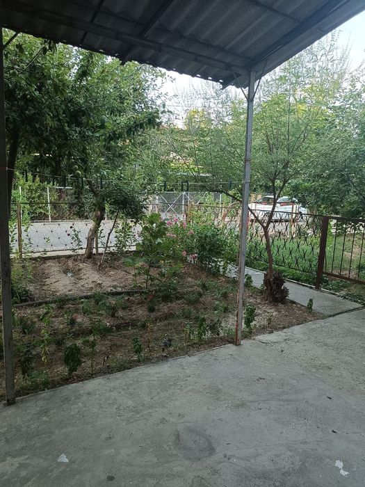 2хонали 3хона килинган уй сотилади