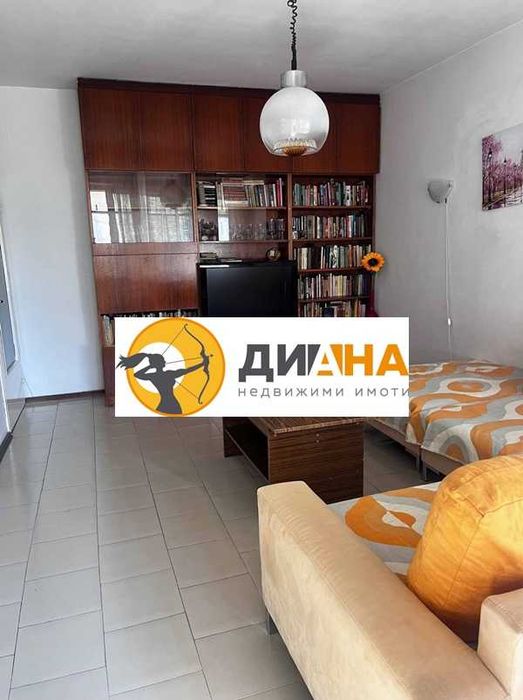 Продава се Тристаен апартамент в Пловдив, Тракия - 86 кв.м за 1489 €/кв.м - Снимка #2