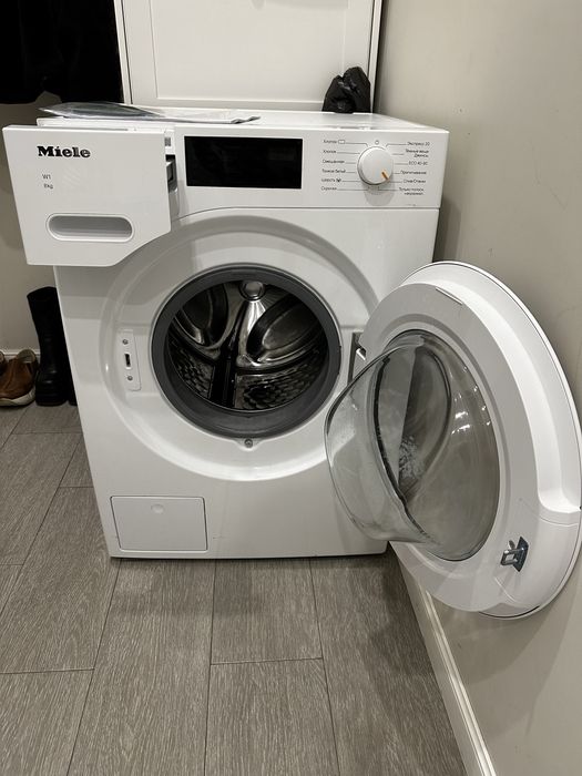 Стиральная машина Miele