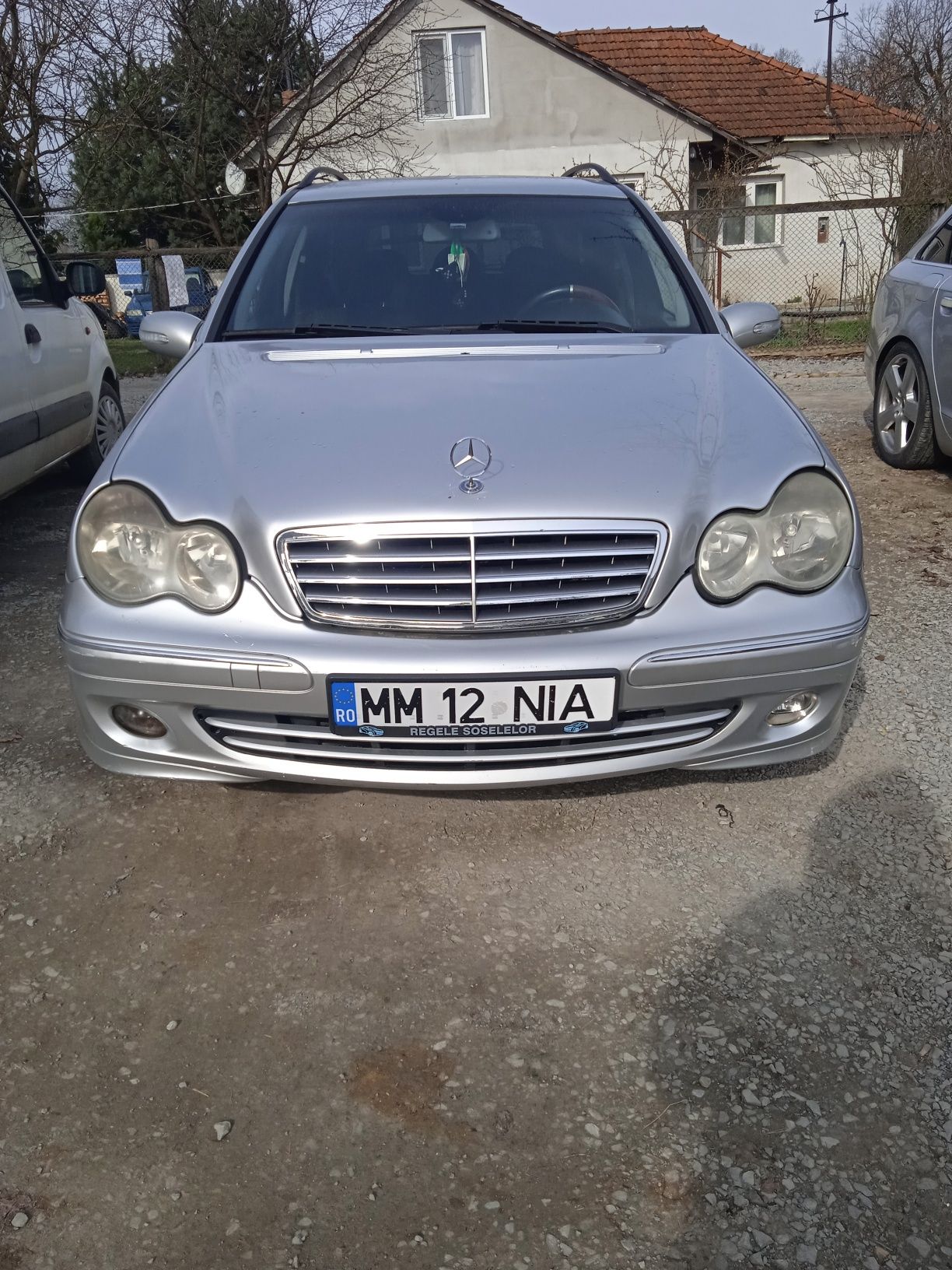 Mercedes Benz C220