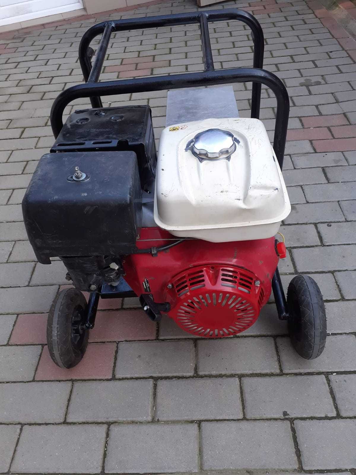 Vand generator Honda GX390, 13cp, genereaza 6kVA
