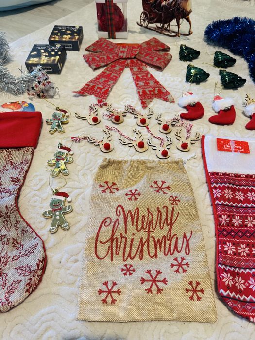 Set diverse decoratiuni Craciun