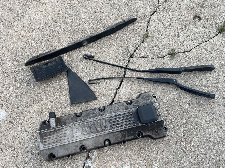 Части от БМВ е36