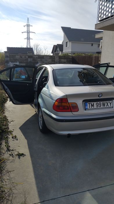 Vând BMW E 46 2004 facelift