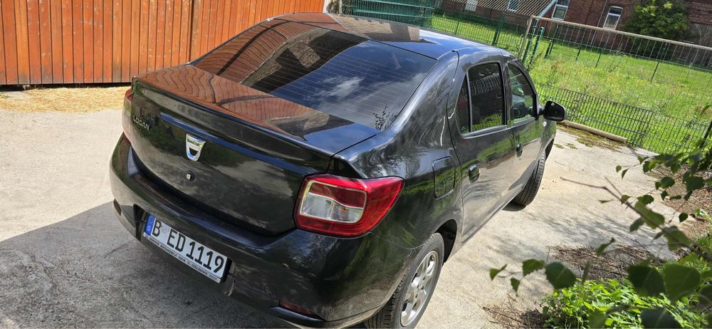 Vand Logan 1.2 Benzina