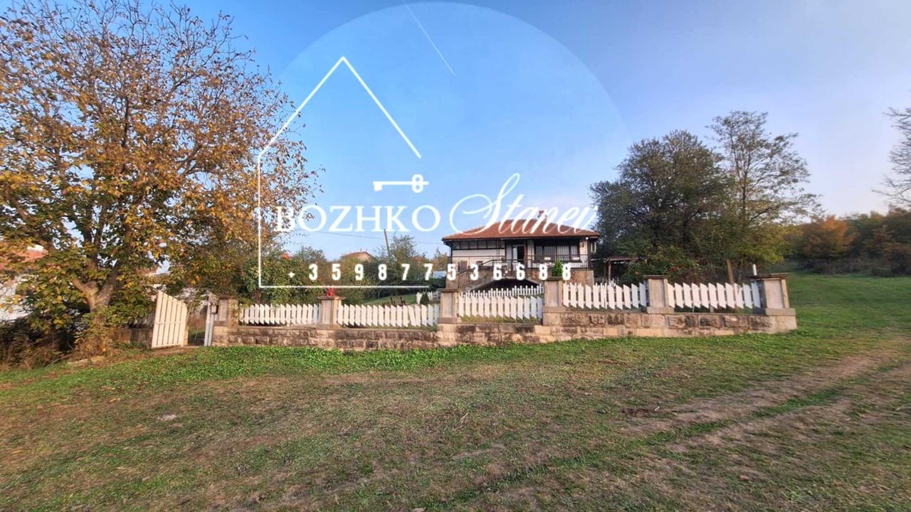 Продава се Къща в с. Горен чифлик, Област Варна - 115 кв.м за 514 €/кв.м - Снимка #1