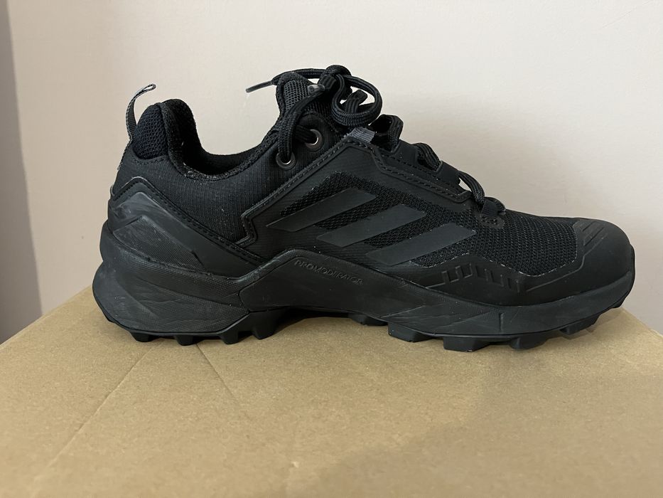 Adidas terrex swift