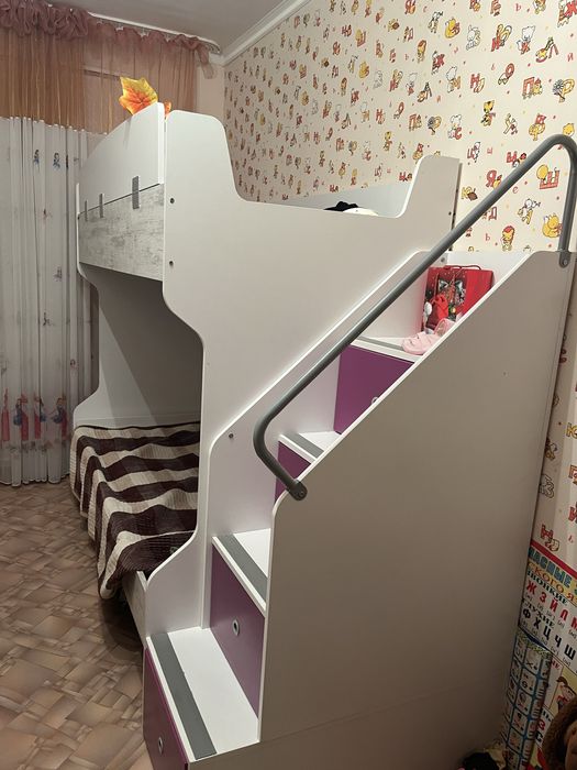 Детская двухэтажная мебель