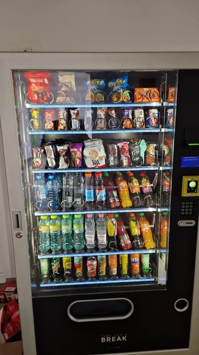 Automate vending Fas Power Lift, Young 170 si 1050 cu banda led