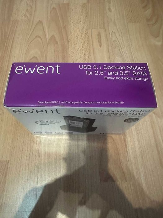 Докинг станция нова