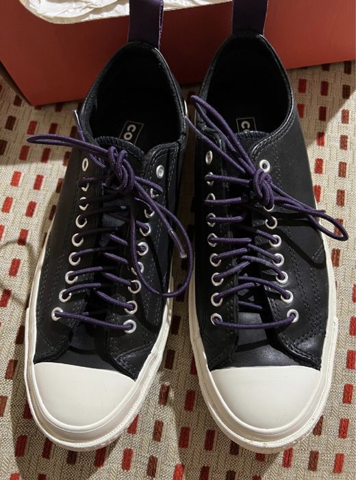 Adidași Converse ediție specială