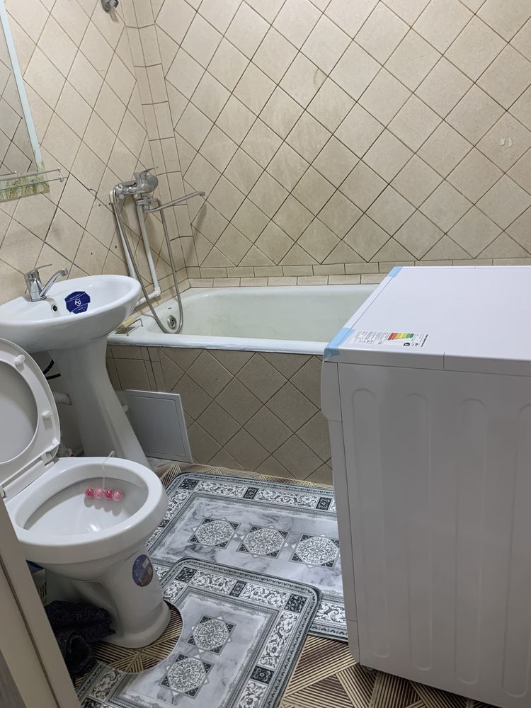 1 комнатная квартира, балкон жилой.