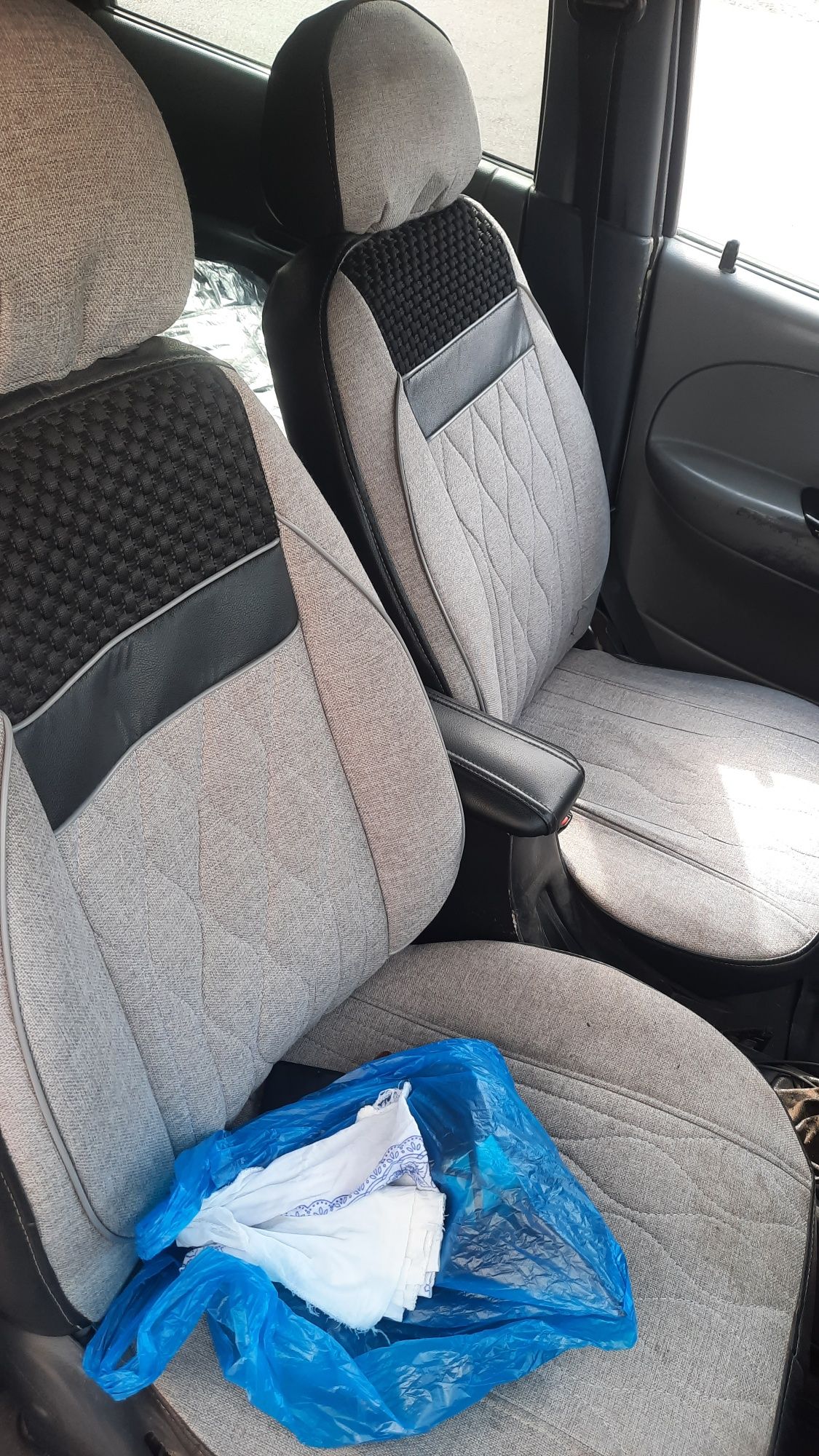 Sotiladi Matiz 2003 yil oq metani bor