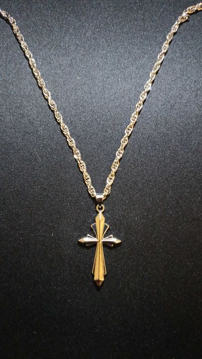 Colier și cruciuliță din oțel inoxidabil