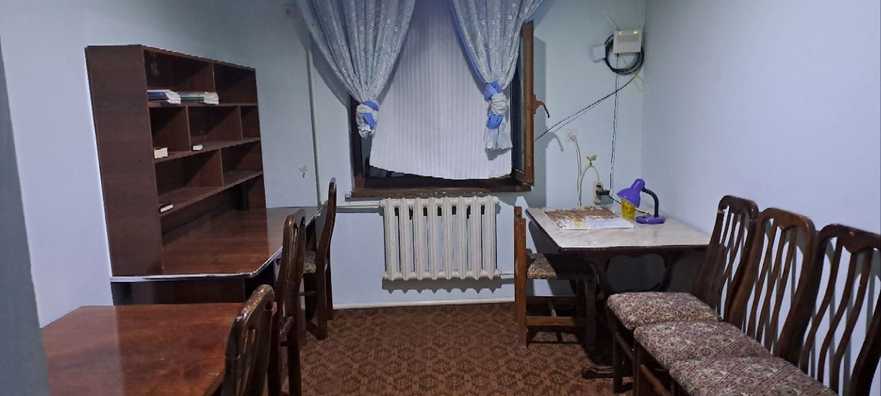 Продаётся   участок в Кагане , возле ресторана НУР-ХАЯТ 16 соток