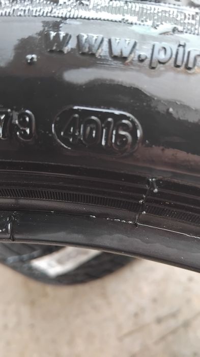 Гуми 295.35.19. PIRELLI  SOTTOZERO