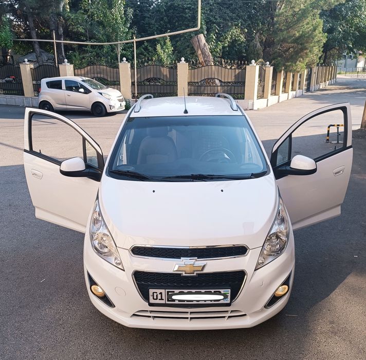 Spark sotiladi ideal toza full pozitsiya