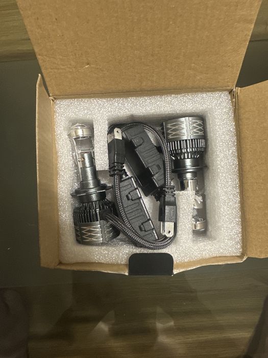 Led крушки Xstorm H7