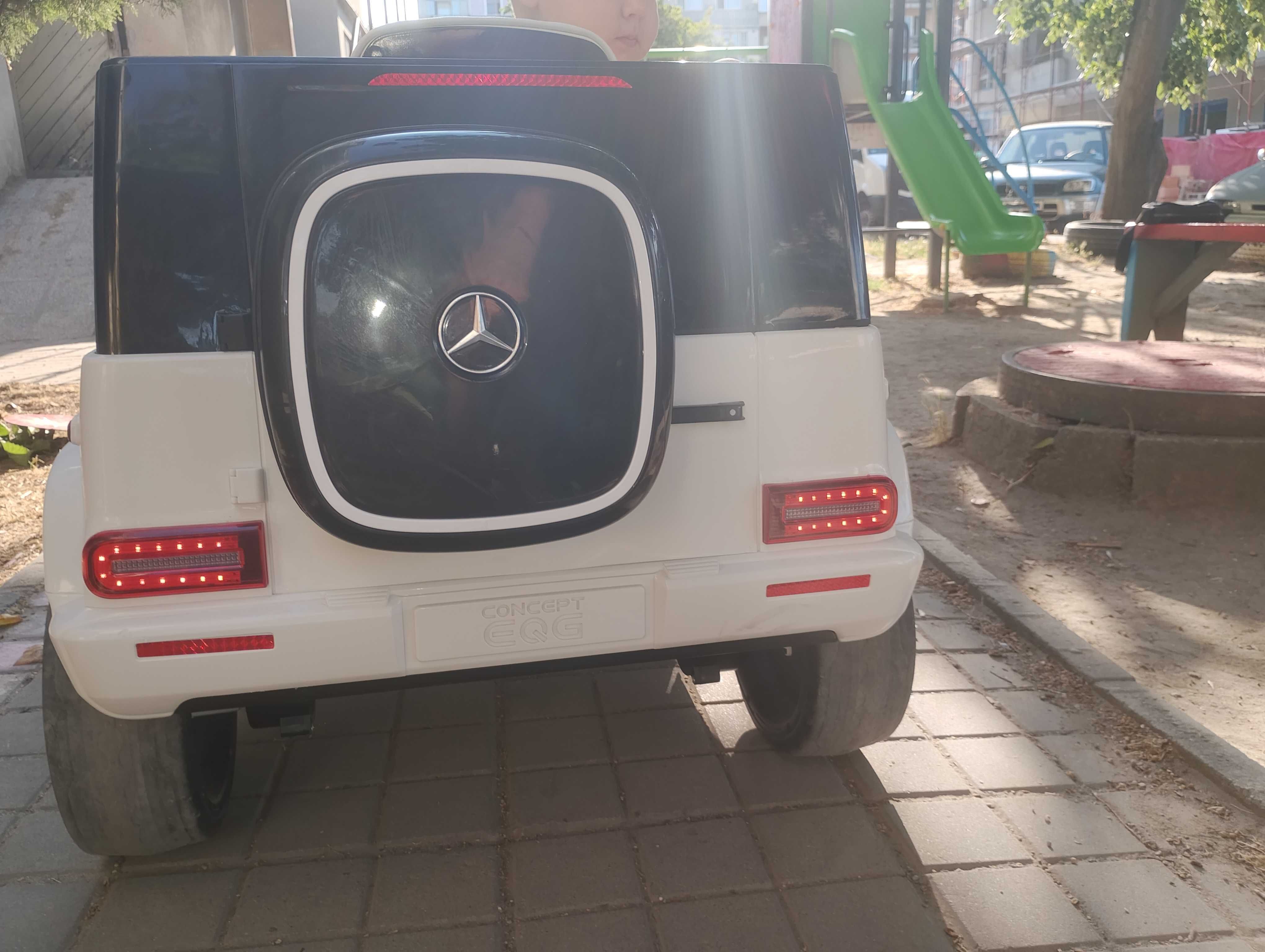 Акумулаторен джип MERCEDES BENZ