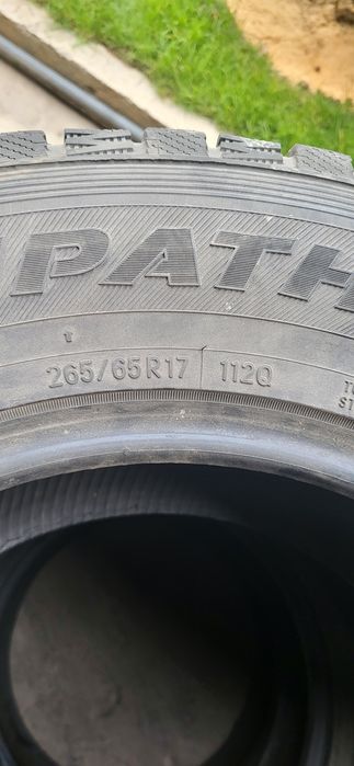 Зимние шины б/у.