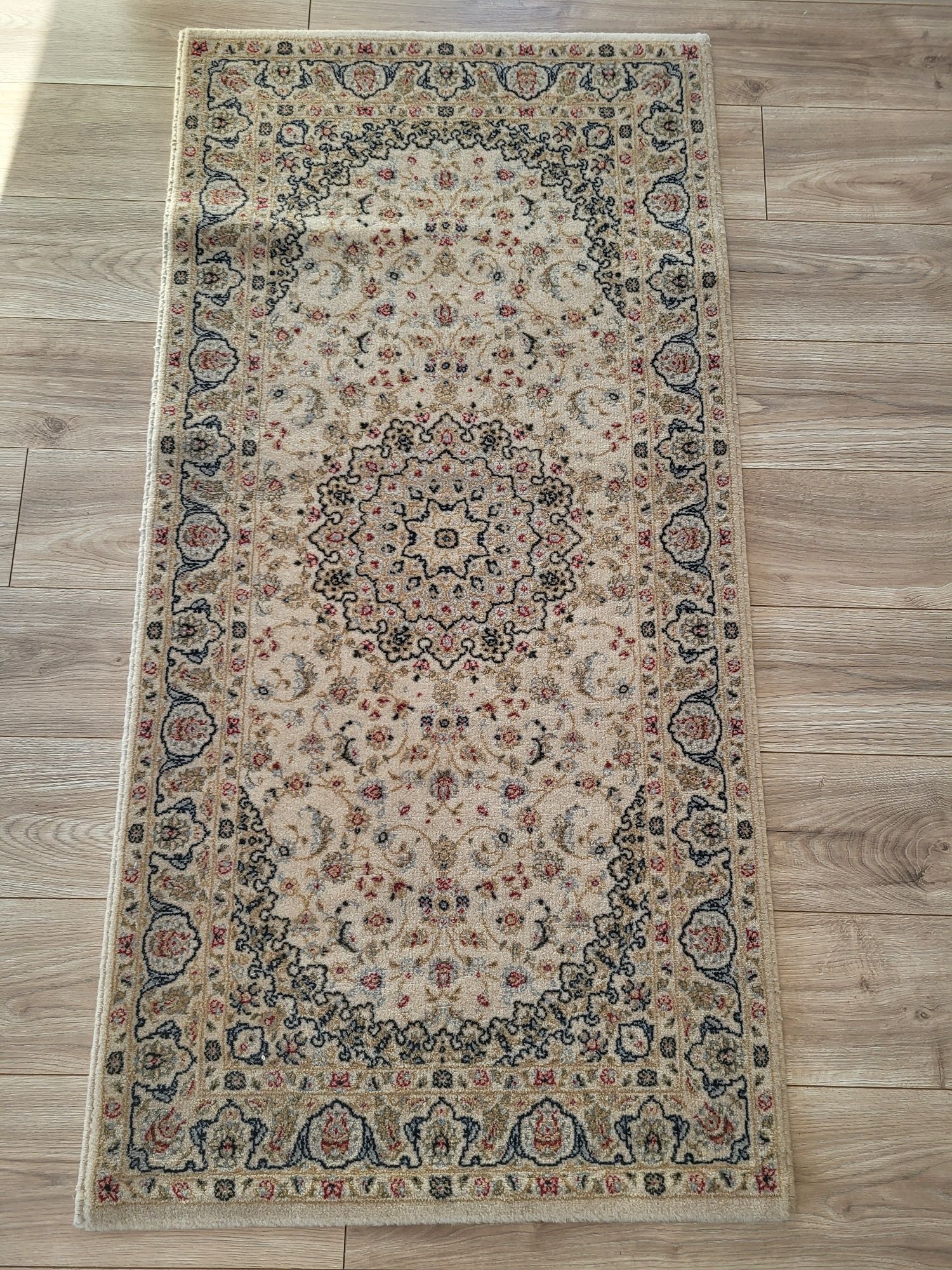 Vand 2 covoare retro