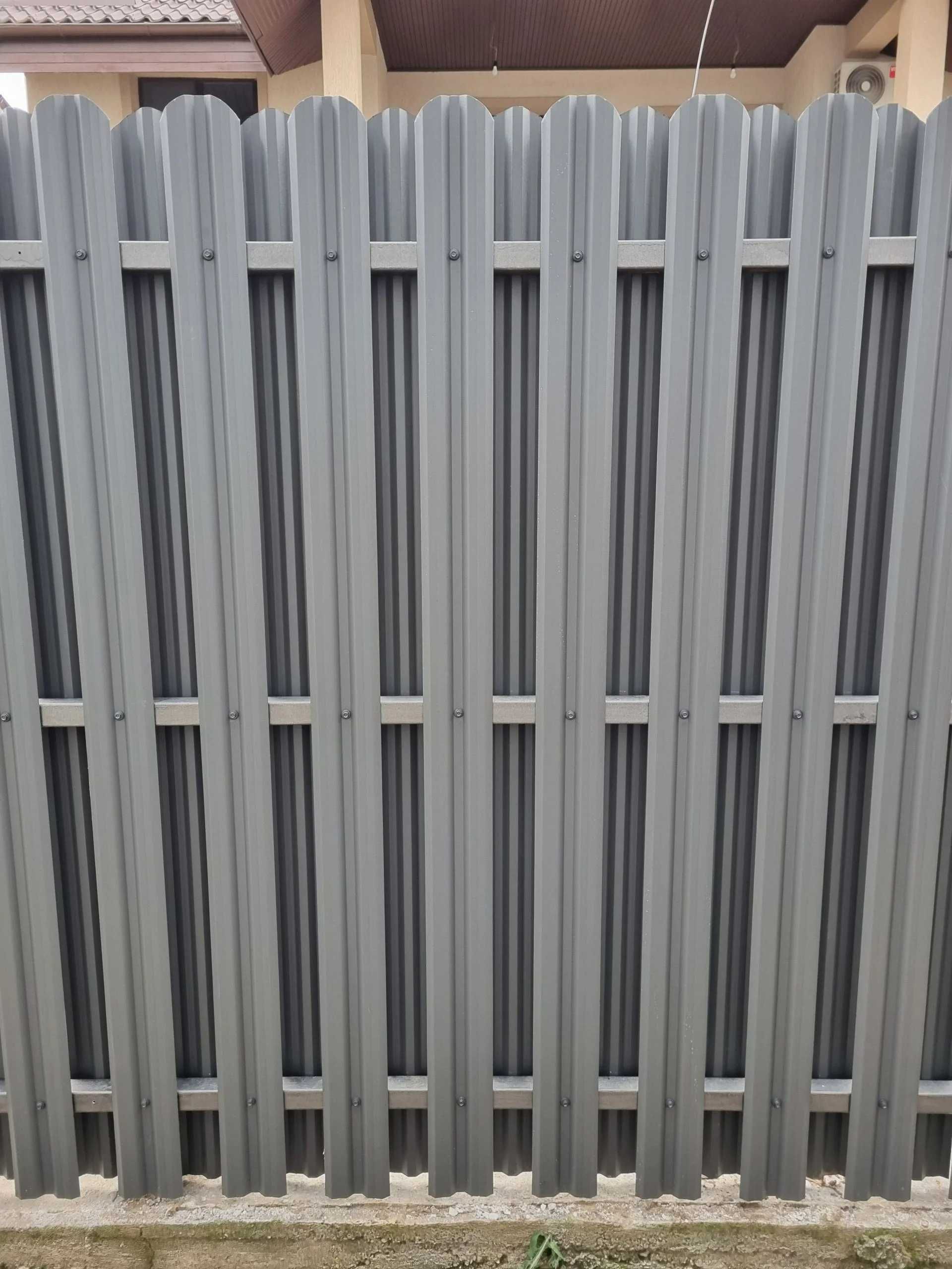 Garduri din sipca metalica, panou stil jaluzele, tabla, plasa si BCA