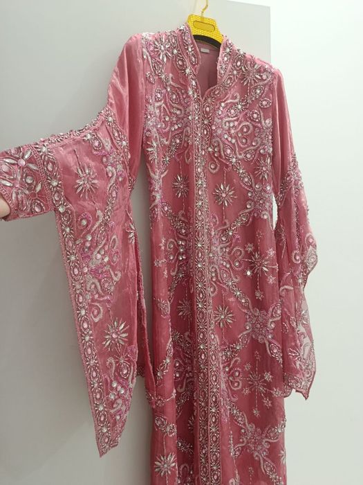 Женская одежда для