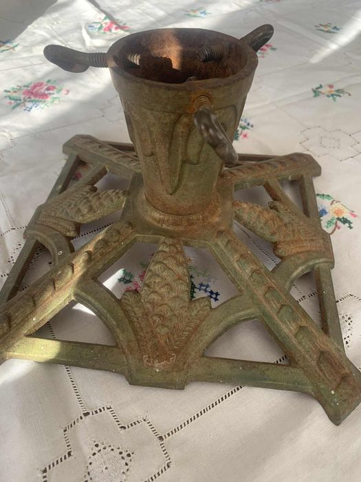 Винтидж/ Ретро стойка за Коледна елха* От желязо