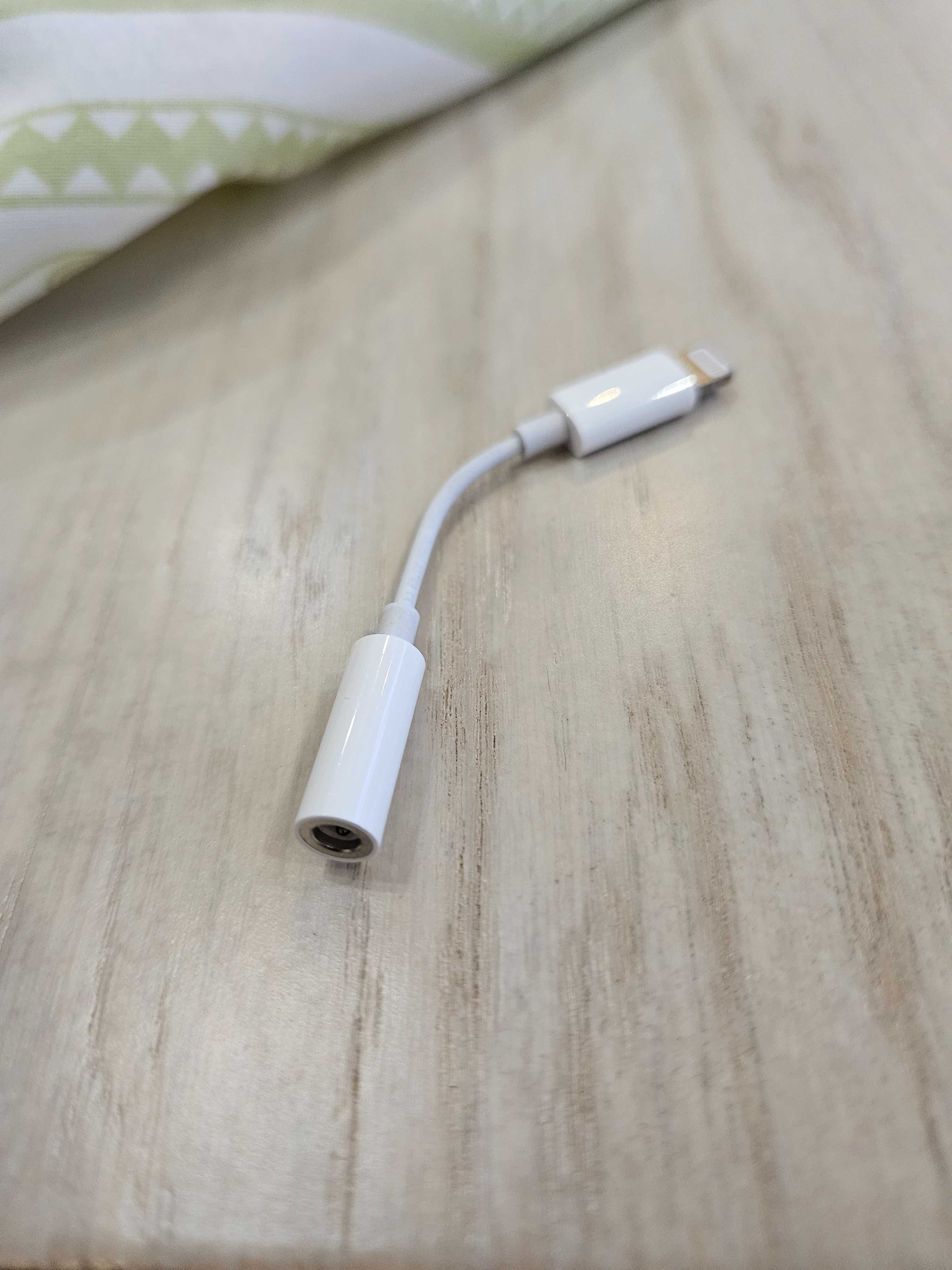 Адаптер Lightning jack, съвместим с iPhone, 3,5 mm жак.