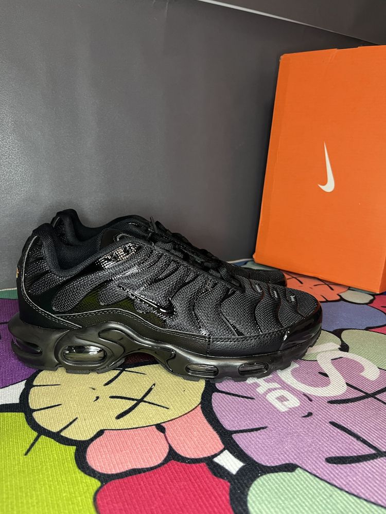 Nike Air Max TN Black 42