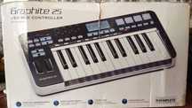 Midi controller Мини клавиш