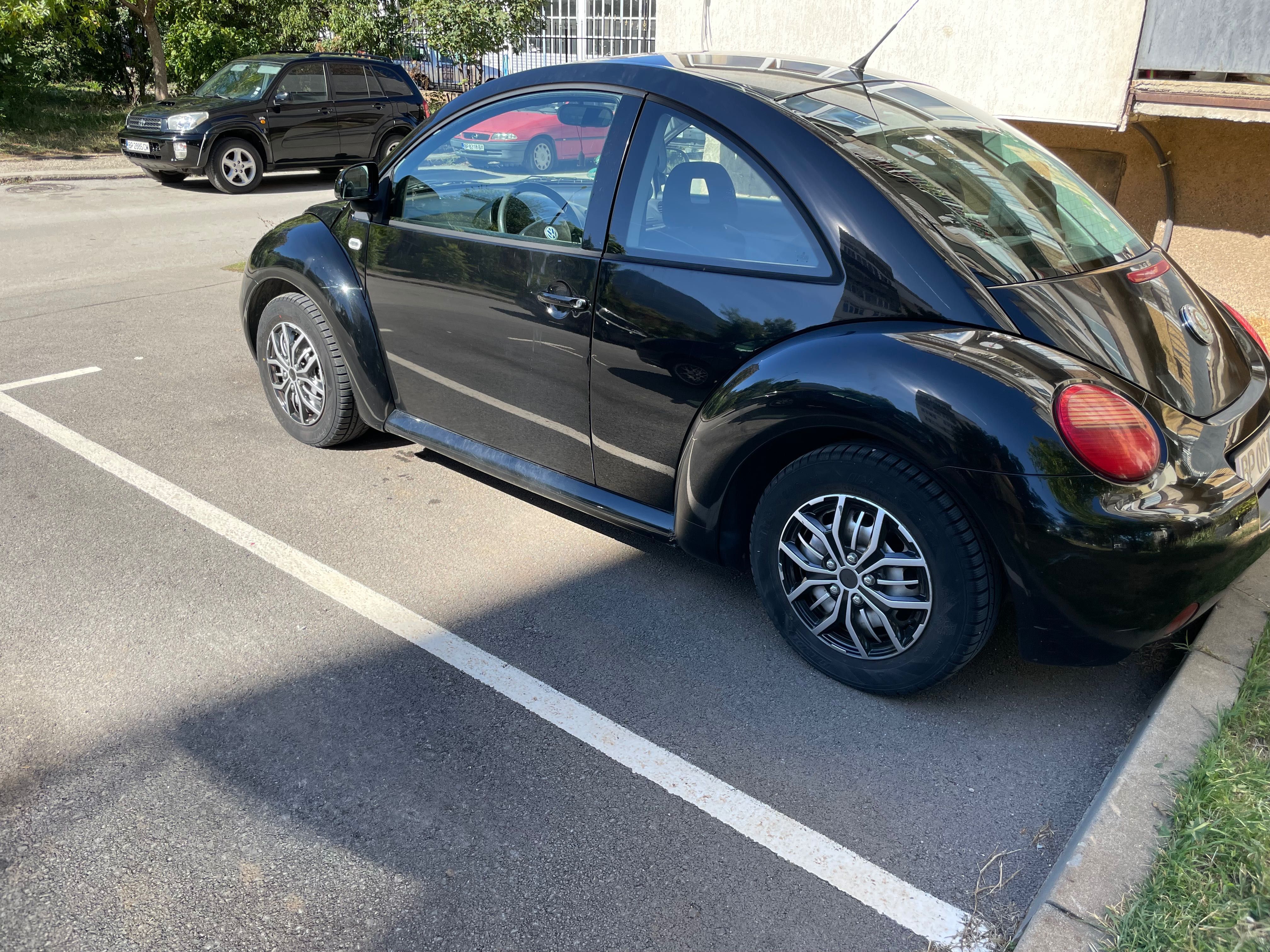 Продавам VW Beetle