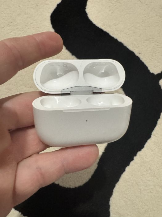 dock Apple AirPods Pro 2nd Gen 2 2023 A2968Magsafe USB-C