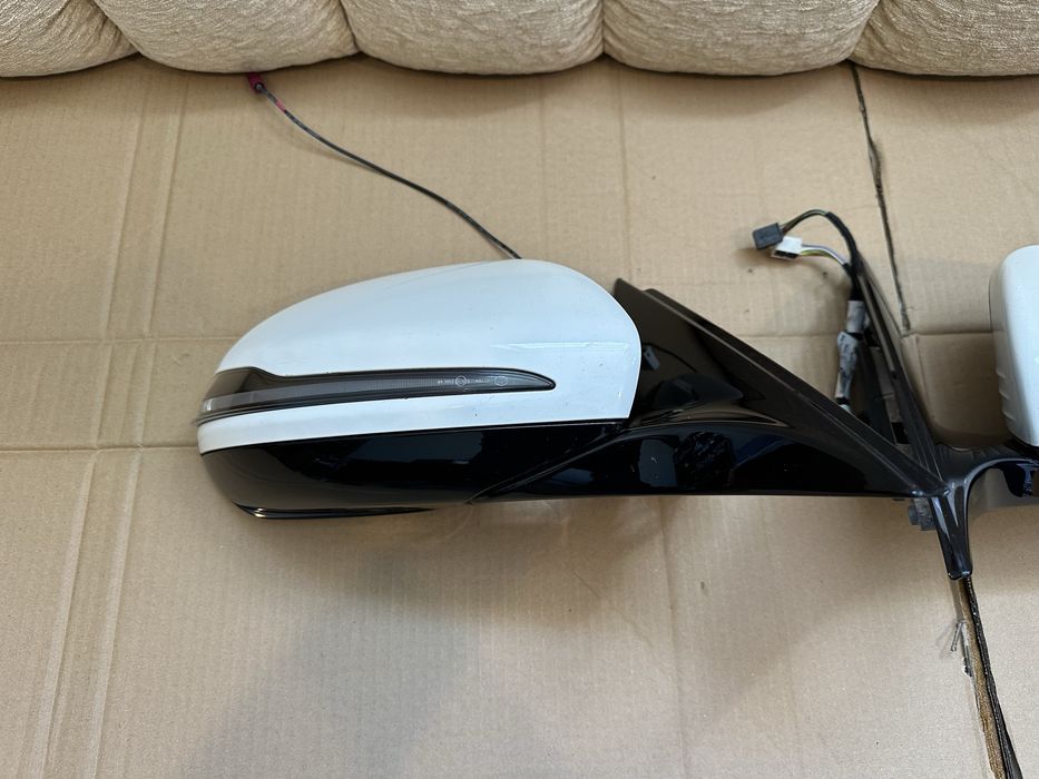 Oglinzi, Oglinda stanga / Oglinda dreapta Mercedes E Class W213