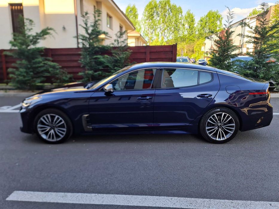 Kia Stinger GT in Garantie pana in 2027, 4x4 automat 2.2 Diesel